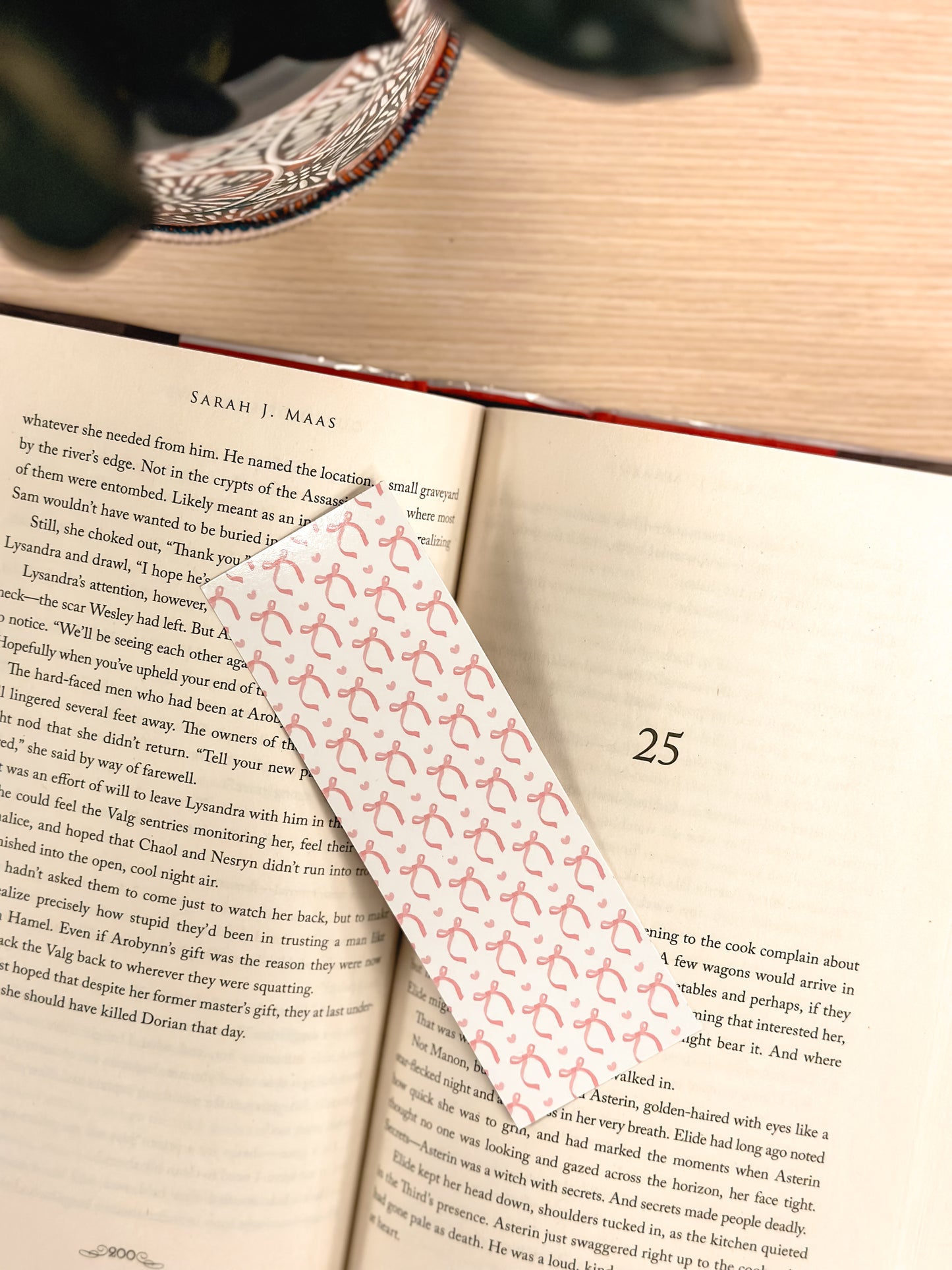 Bow Bookmark