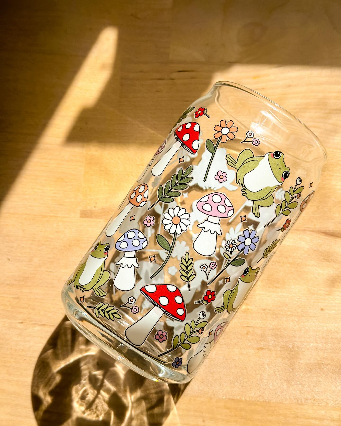 Cottagecore Frog Can Glass