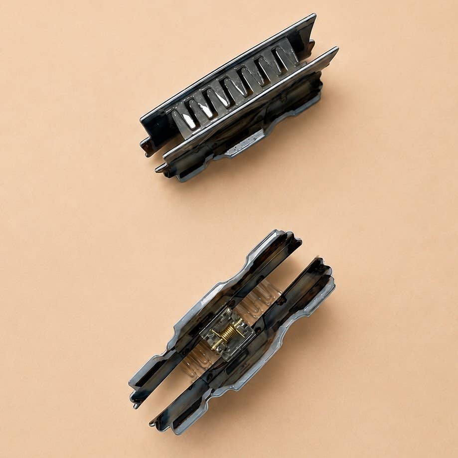 Jumbo Vintage Camera-shaped Hair Claw Clip