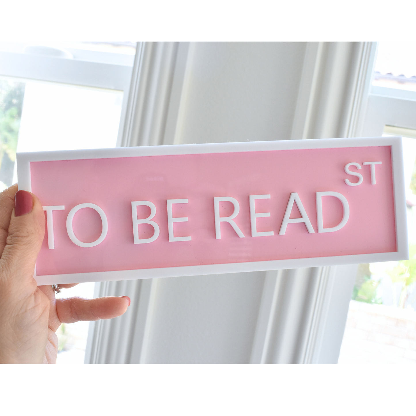 "TO BE READ” Shelf Sign Book Nook Decor Bookish Book Lover