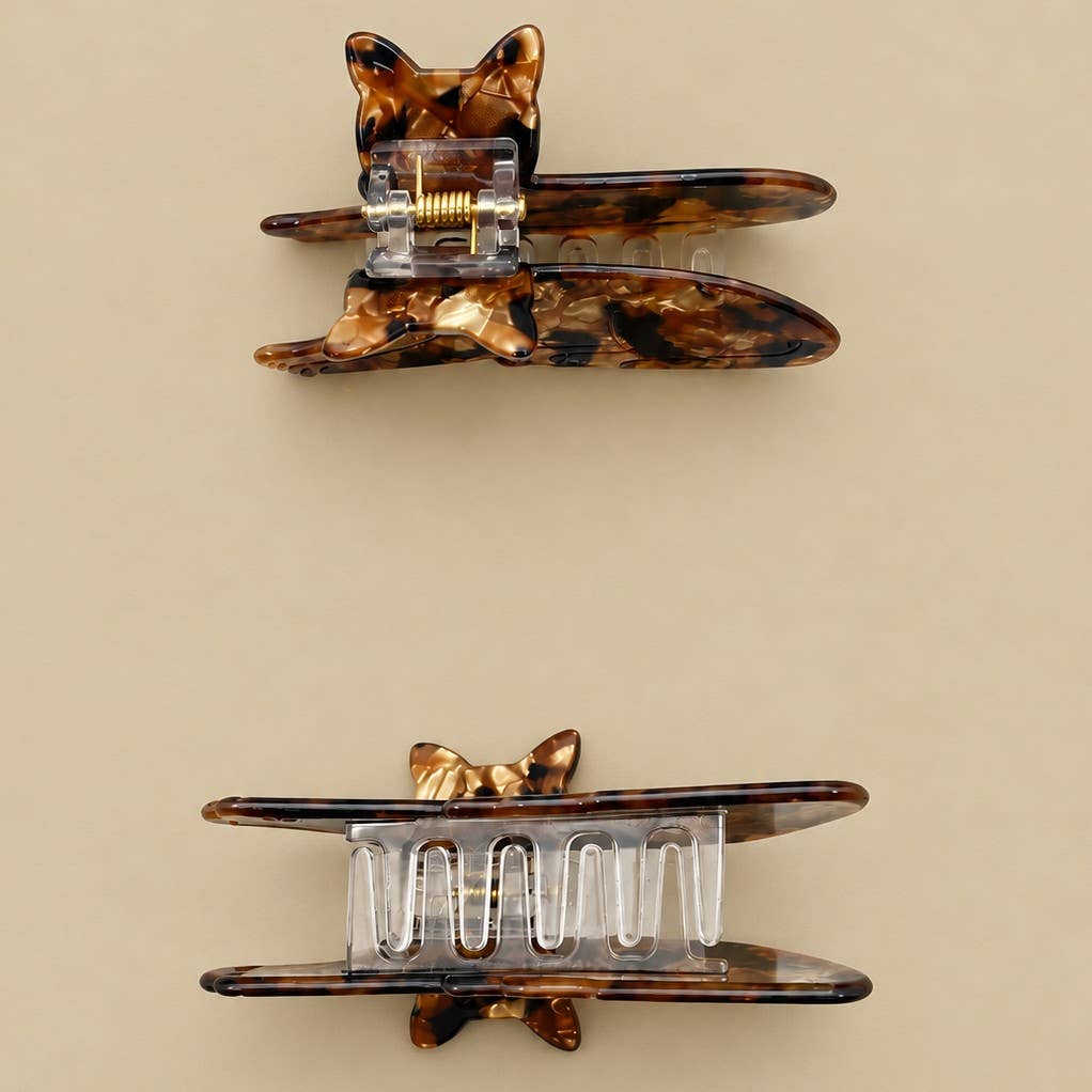 Tortoiseshell Reclining Cat Hair Claw Clip