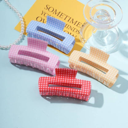 Large Pastel Gingham Hair Claw Clip | 40H1107: Pink